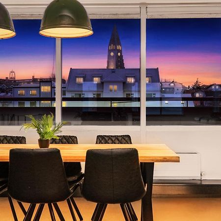 Penthouse Apt On The Shopping Street-Free Parking Reykjavík Exterior photo