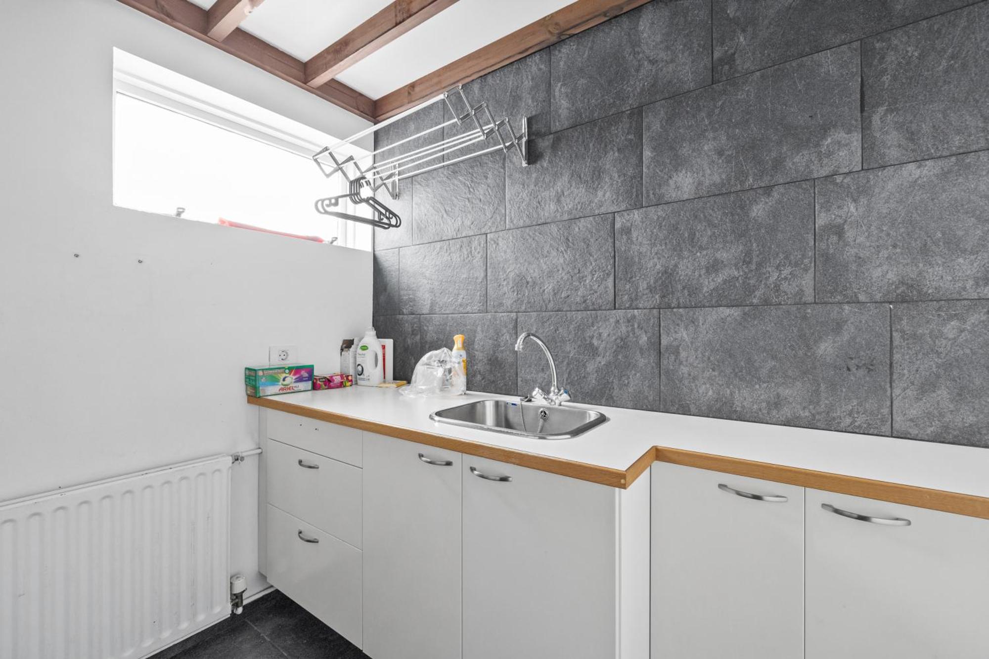 Penthouse Apt On The Shopping Street-Free Parking Reykjavík Exterior photo