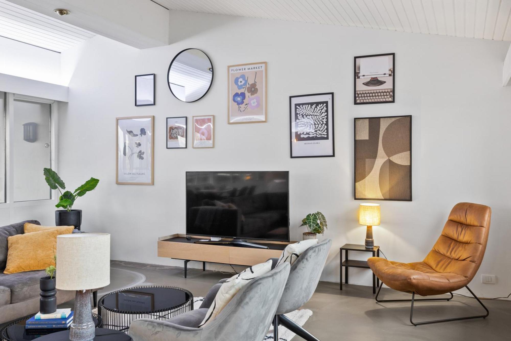 Penthouse Apt On The Shopping Street-Free Parking Reykjavík Exterior photo