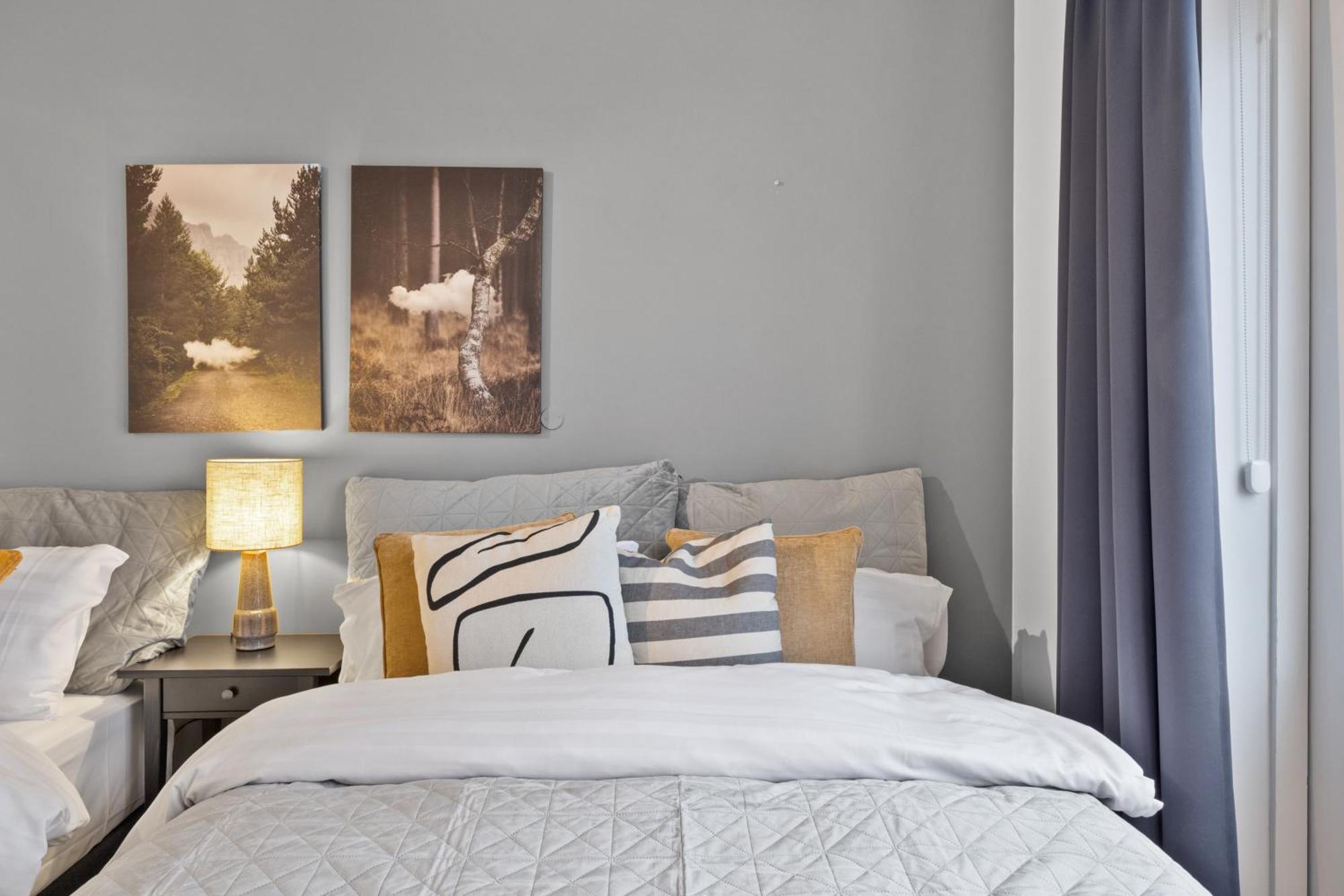 Penthouse Apt On The Shopping Street-Free Parking Reykjavík Exterior photo